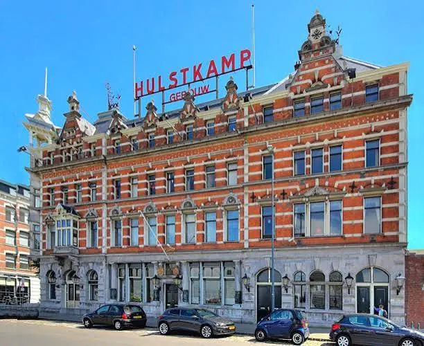 Het Hulstkamp Gebouw aan de Maaskade in Rotterdam, waar Boekhoudheld gevestigd is